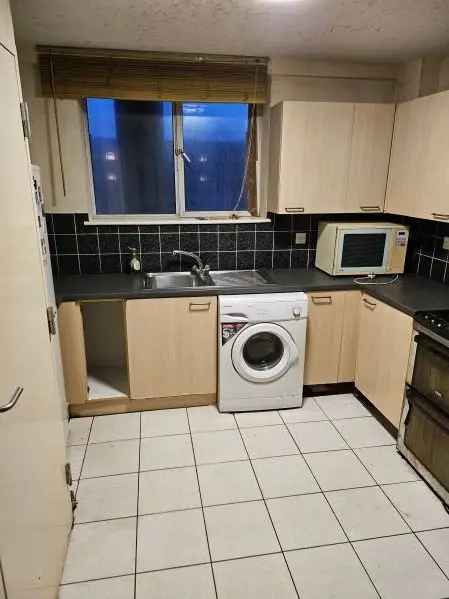 Flat For Rent in London, England