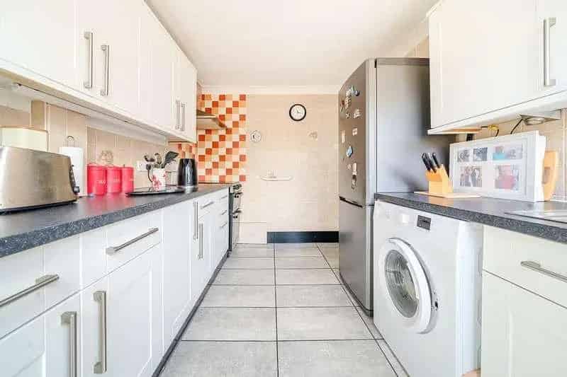 2 Bed Flat for Sale Thatcham