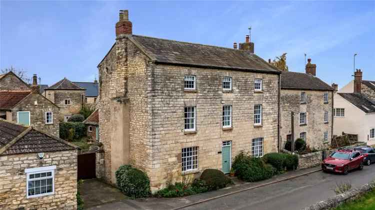 House For Sale in Saxton, England