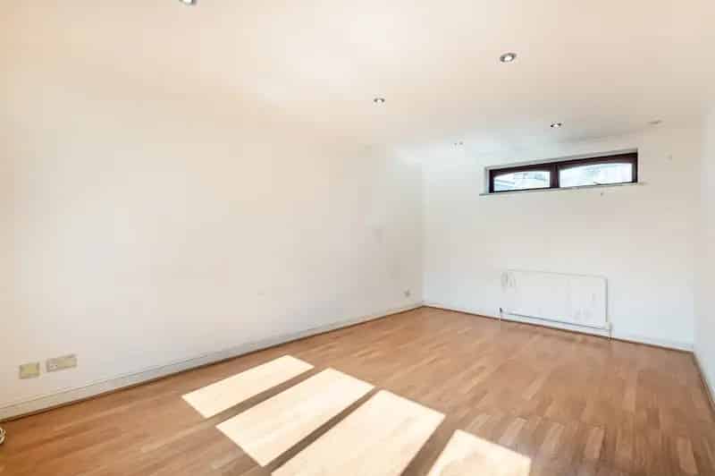 3 Bedroom House for Sale near Kensal Rise and Queen's Park