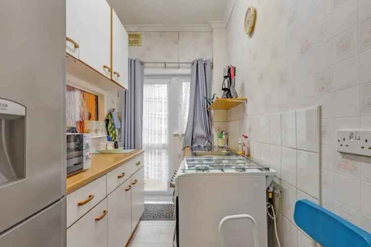 2 Bedroom Mid Terrace House For Sale No Chain