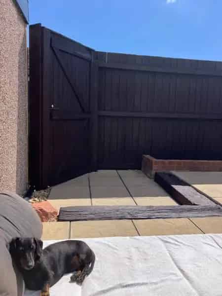 Newly Decorated 2 Bedroom Semi Detached House
