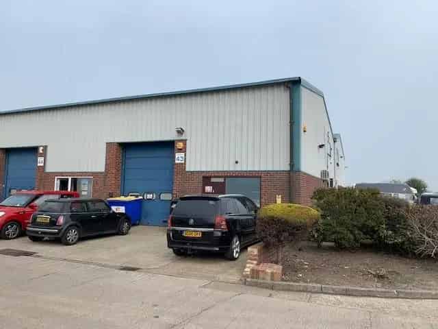 Modern Industrial Unit to Let Mountney Bridge Pevensey