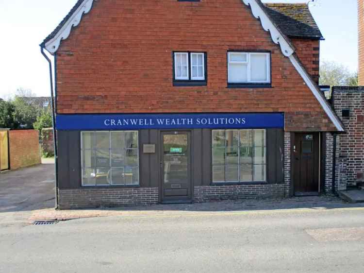 Shop Office Treatment Rooms To Let Church Street 360 sq ft New Lease