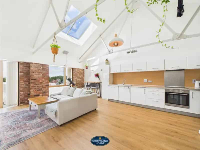 2 Bedroom Apartment House to Rent Coventry Electric Wharf