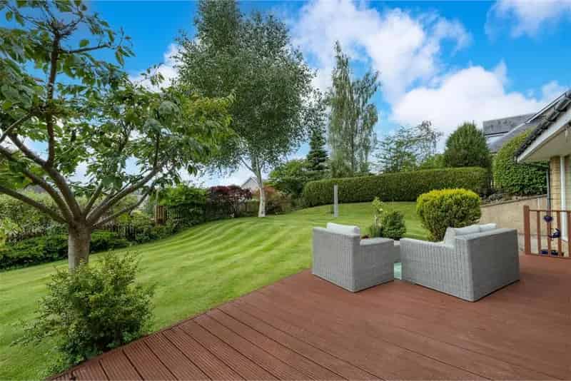 4 Bed Detached House with 3 Reception Rooms Galashiels