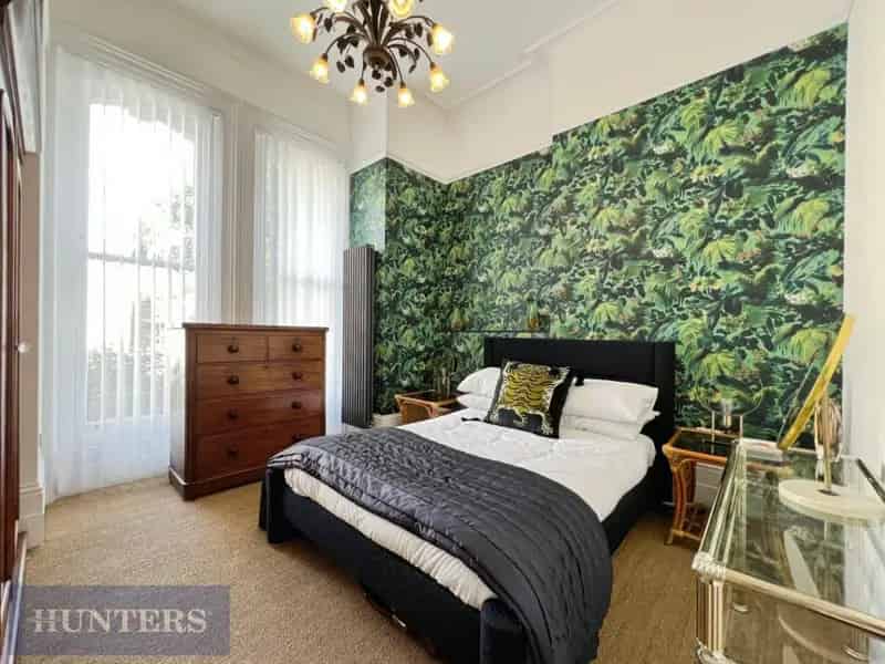 1 Bedroom Flat to Rent Folkestone Clifton Crescent