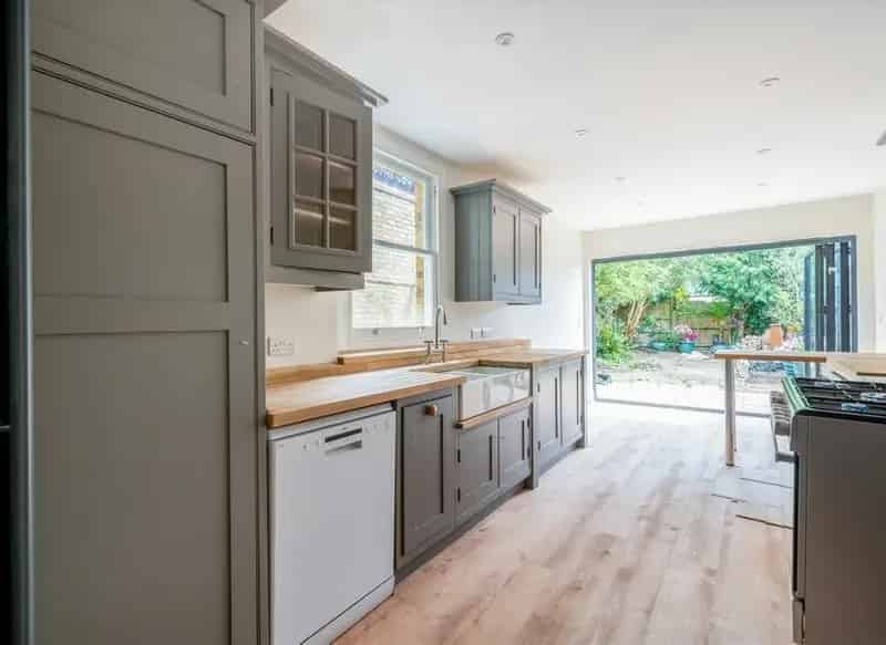 4 Double Bedroom House Near East Finchley Tube Station