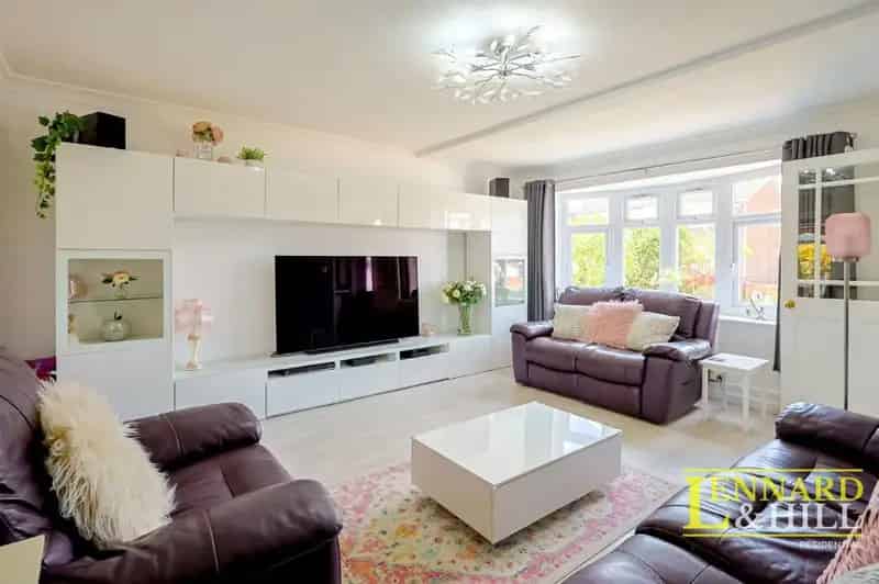 4 Bed House for Sale Extended Semi Detached Annex Potential