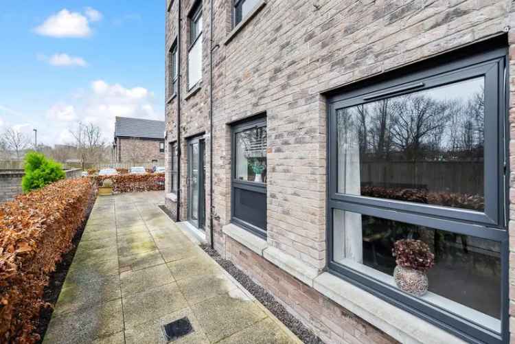 2 Bedroom Flat for Sale Shawlands