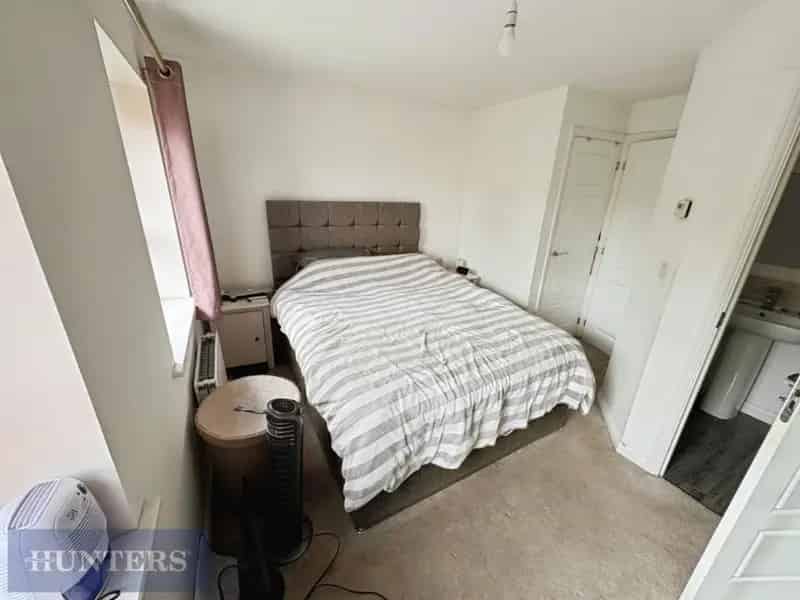 2 Bed House for Sale Exeter Modern En-Suite Parking Garden