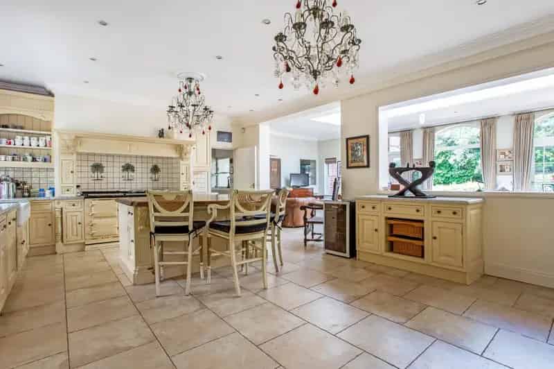 5 Bedroom Detached House for Sale in Surrey
