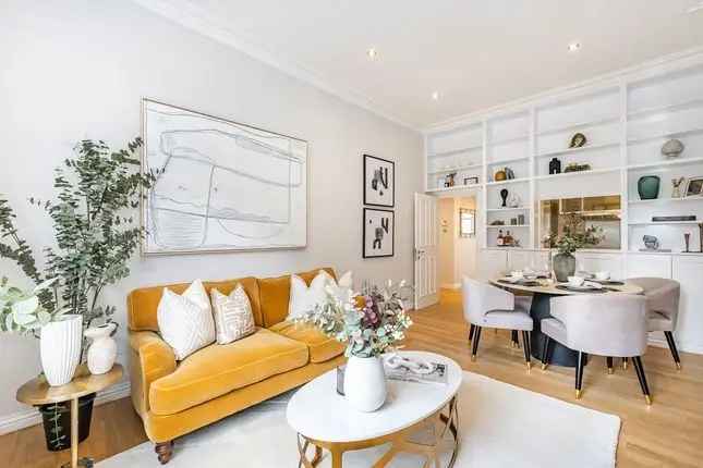 Flat to rent in Onslow Gardens, London SW7