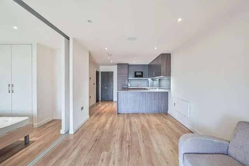 1 Bed Flat for Sale Colindale