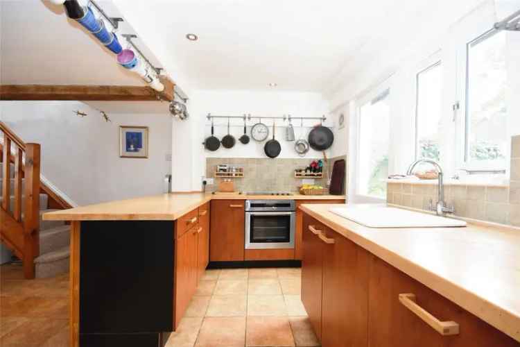 House For Sale in High Street, Maldon, England