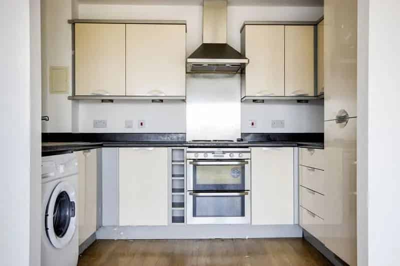 2 Bedroom River View Apartment House to Rent