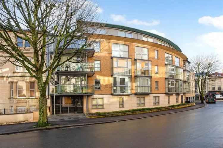 2 Bedroom Apartment for Sale in Clifton