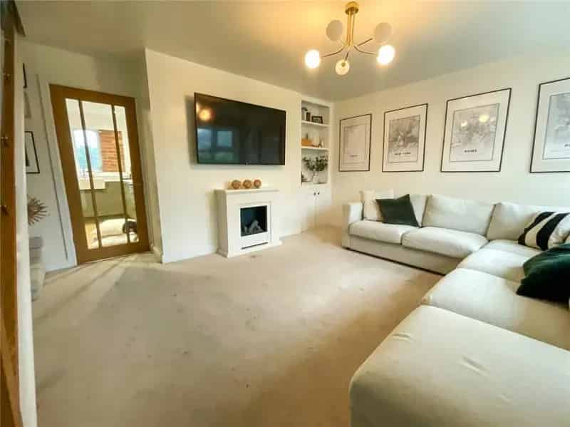 3 Bedroom Link Detached House July