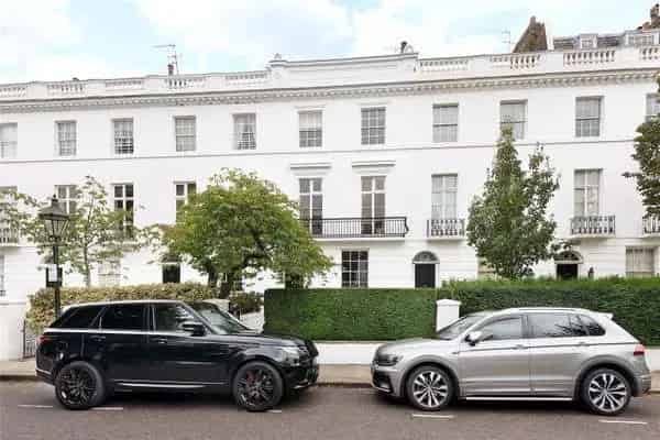 Elegant Grade II Listed House in South Kensington