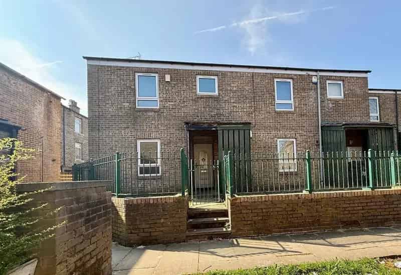 1 Bedroom Ground Floor Flat to Rent Near Wyke Village