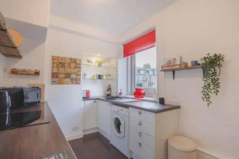 1 Bedroom Flat for Sale in Aberdeen Rosemount