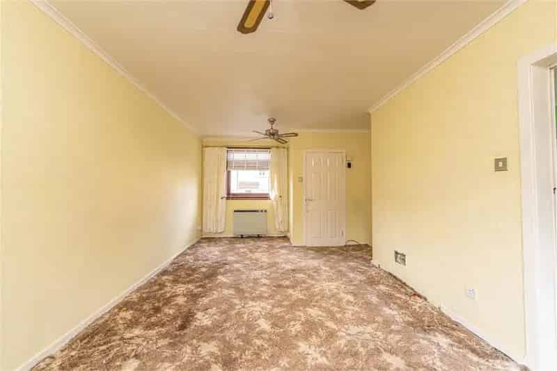 3 Bed Terraced House Mayfield - Spacious Family Home Potential