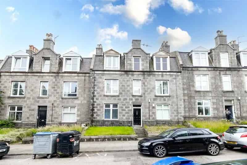 2 Bedroom Flat to Rent Aberdeen City Centre