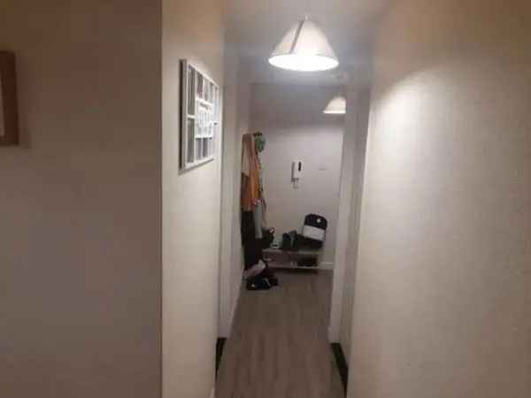 Flat For Rent in Tendring, England