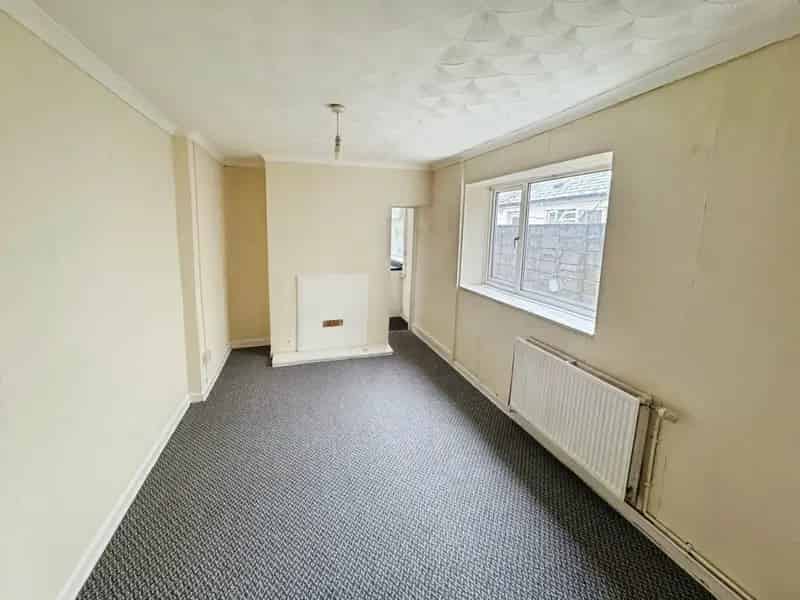 3 Bedroom Terraced House Riverside