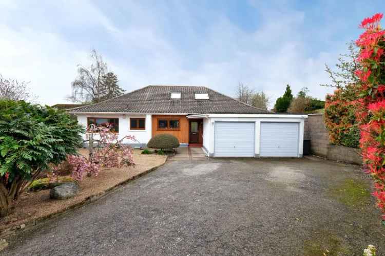 4 Bedroom Detached House in Cults with Double Garage and Large Garden