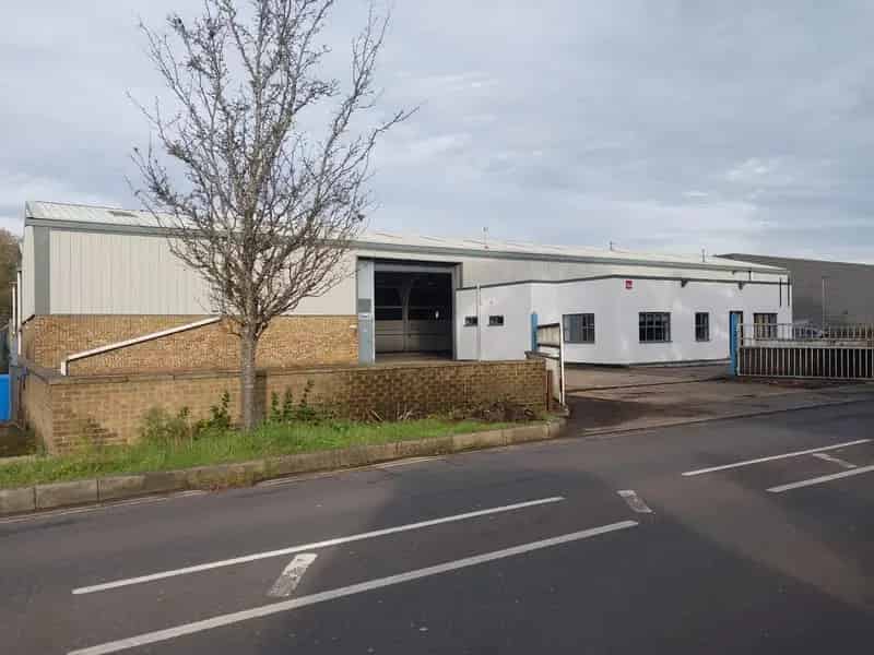 Warehouse Workshop to Lease Ash Vale