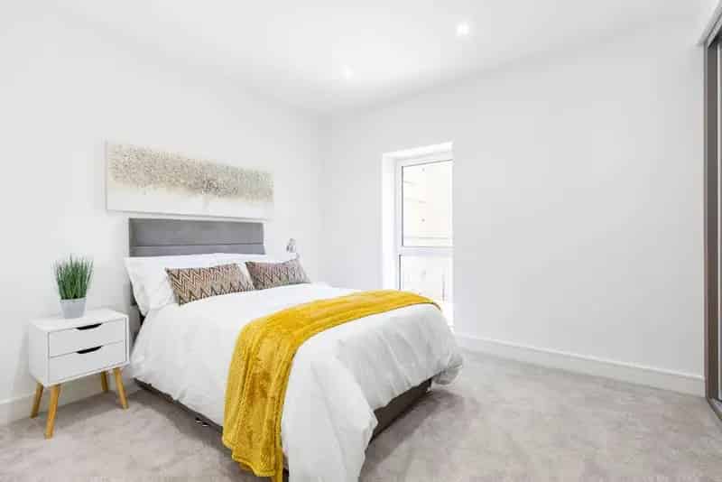 Flat For Sale , London, England
