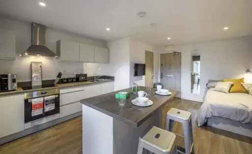 1 Room Flat 63m² Aberdeen Student Accommodation Ensuite Wi-Fi