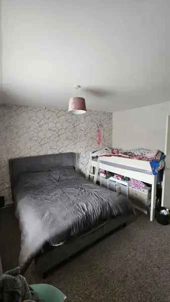 House For Rent in Coventry, England