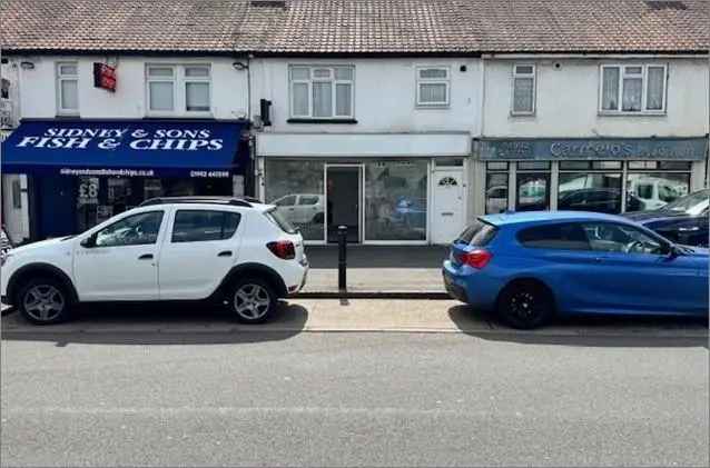 Roadside Retail Unit - Category E Shop Premises