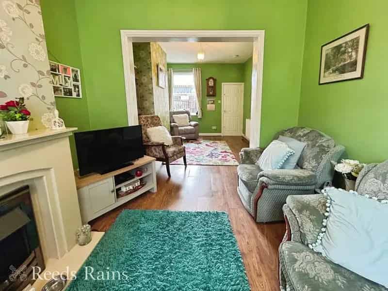 2 bedroom Mid Terrace House for sale, Widnes, Cheshire, WA8