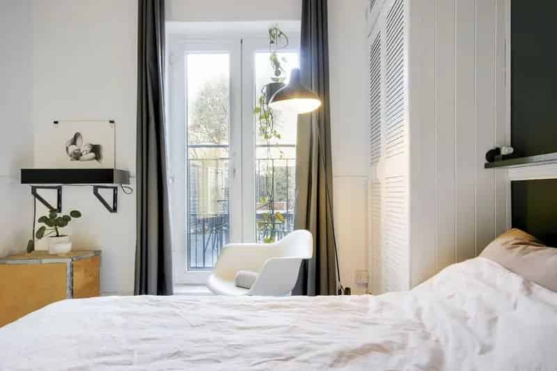 2 Bedroom Apartment House to Rent