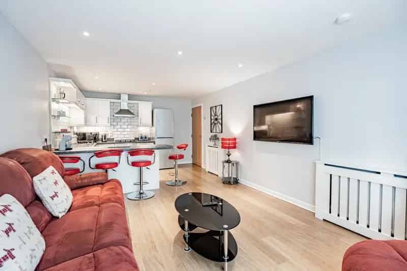 2 Bedroom Flat to Rent in Scotland