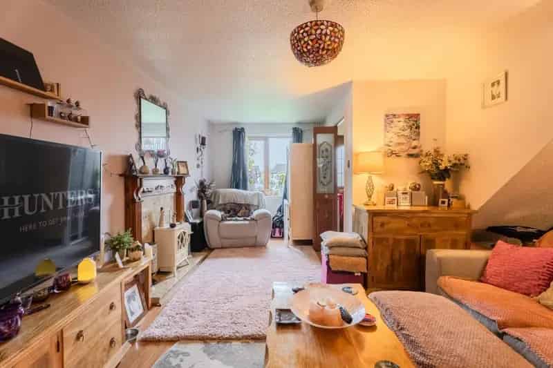 2 Bedroom Semi Detached House For Sale 50 Ownership