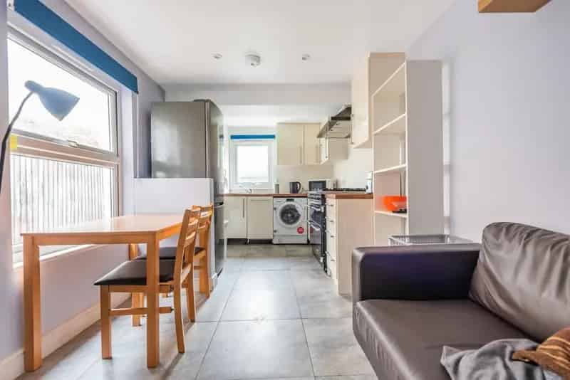 Five Bedroom HMO Licensed Terrace Peckham