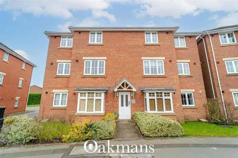 2 Bedroom Apartment for Sale in South Birmingham