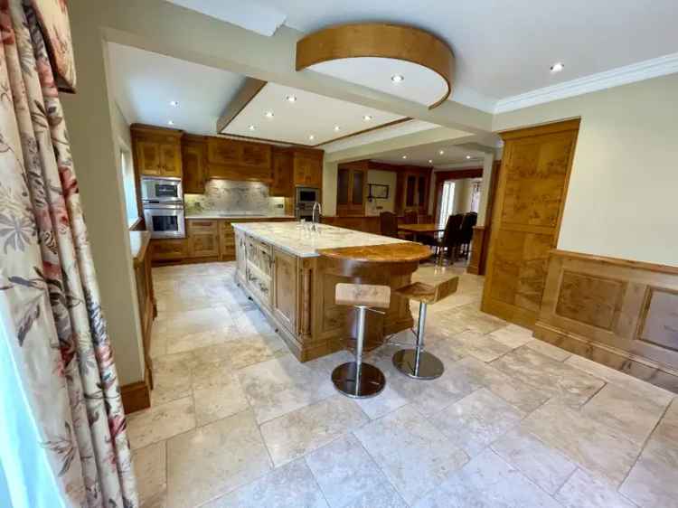 4 Bedroom Detached House to Rent Near York