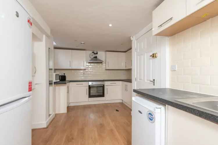 4 Bedroom Student House to Rent All Bills Included