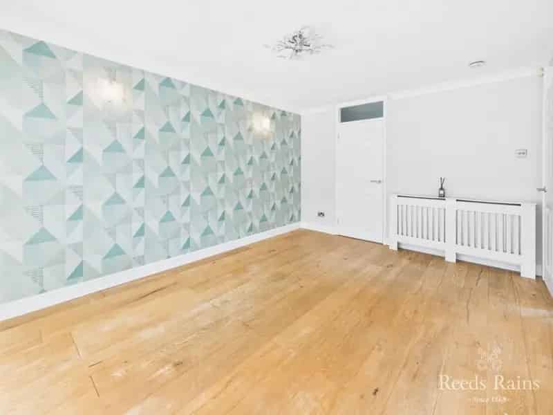 2 bedroom  Flat for sale, Guisborough, North Yorkshire, TS14