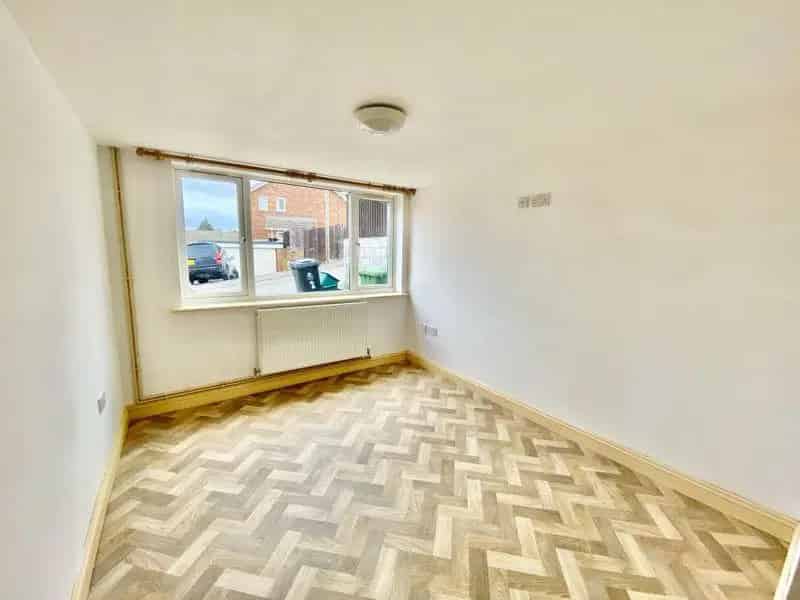 4 Bed House for Sale - Ideal for Dependent Relative