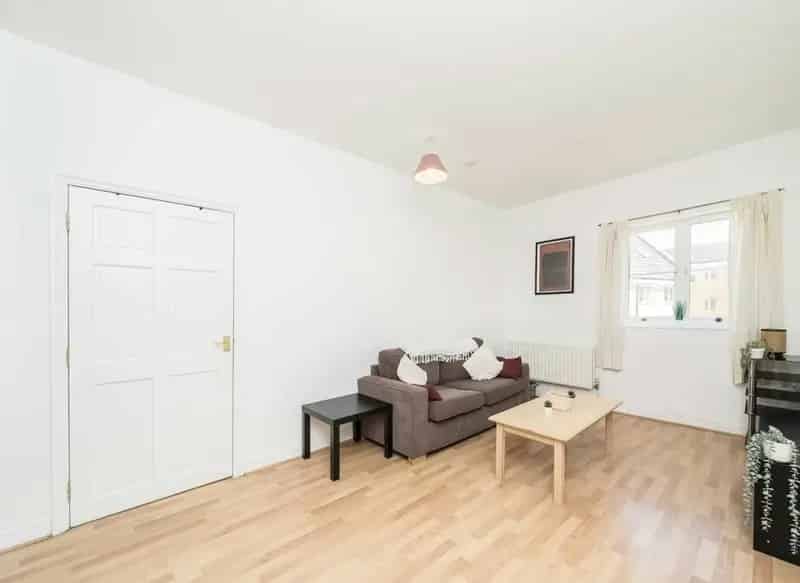 Spacious 3-Bed 2-Bath Apartment Camberwell Peckham