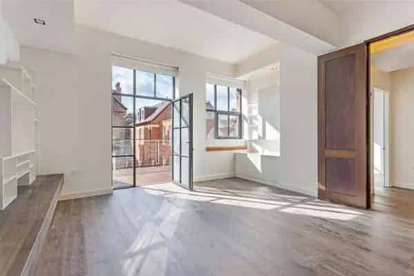 One Bedroom Apartment in Clapham Old Town