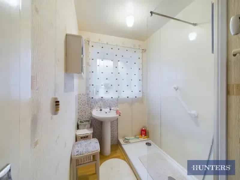 2 Bed House for Sale in Scarborough