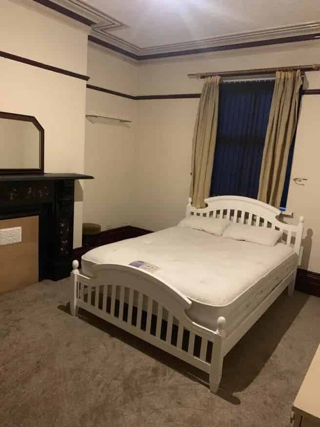 7 Bedroom Student House Share All Bills Included Parking