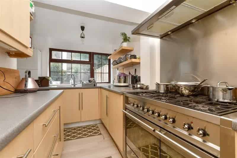 3 Bedroom Semi-Detached House for Sale Wallington